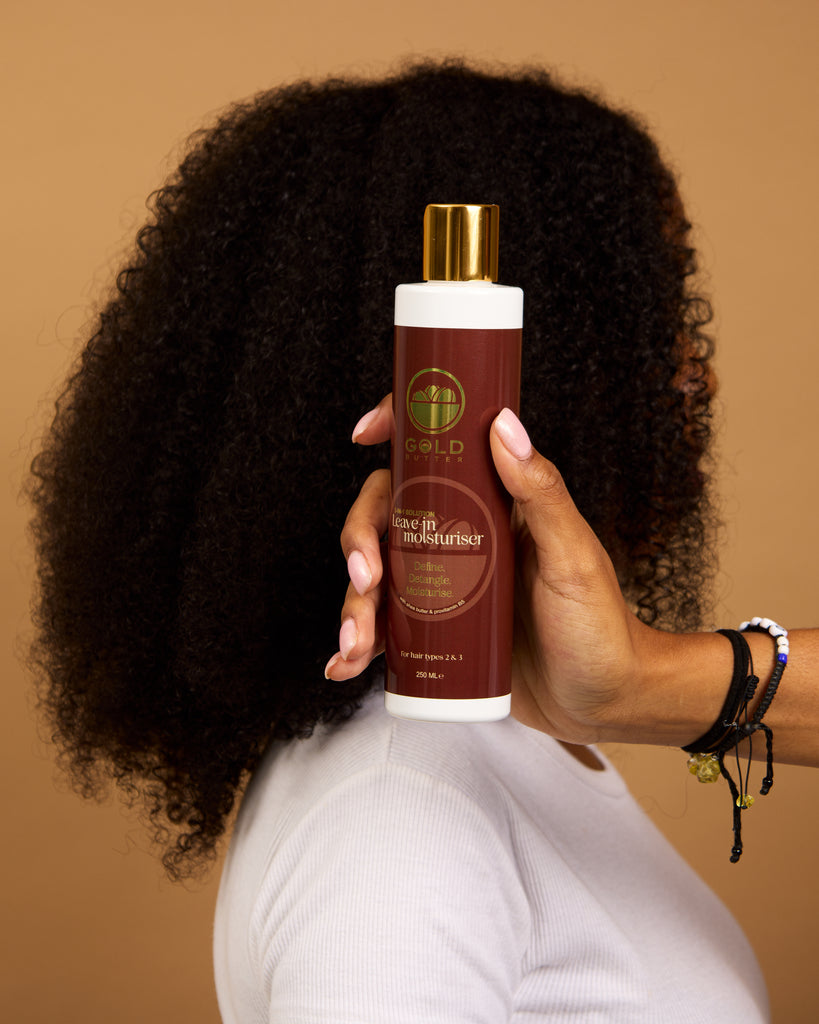 Gold Butter leave-in moisturiser for curly and coily hair, 3-in-1 formula to hydrate, detangle and define.